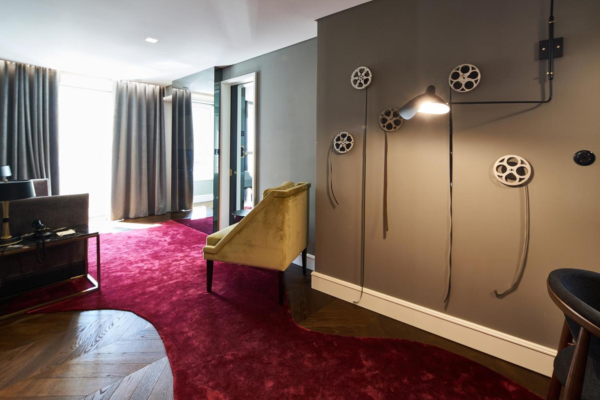 O Artista Suites By Europe ลิสบอน ภายนอก รูปภาพ